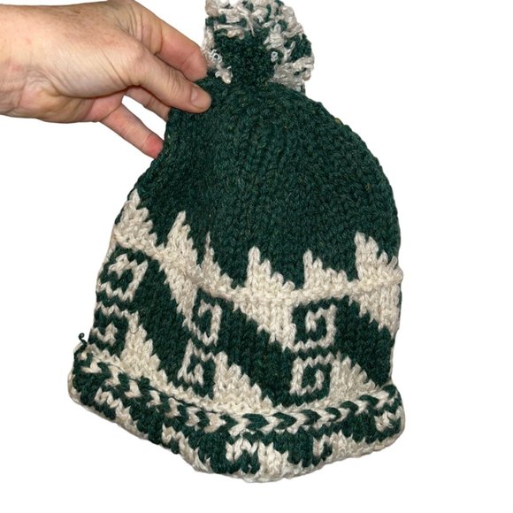 HAND KNIT Forest green Cream wool Pakistan Fair Isle thick knit hat HOLI… - Picture 1 of 7
